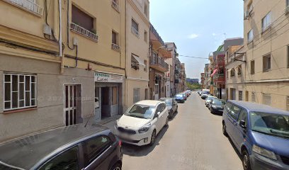 ROBLES DISSENY INTEGRAL S.C.P. fuster a Sant Boi de Llobregat · Baix Llobregat